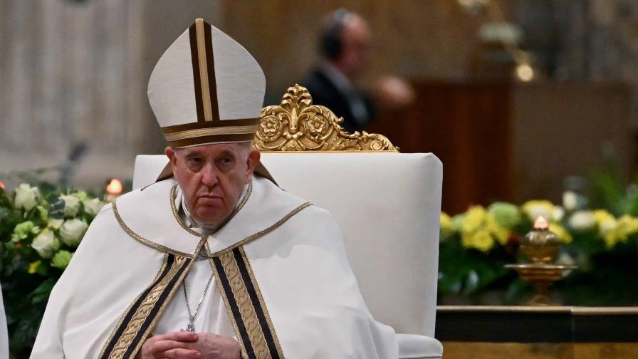 El papa Francisco dice que la Iglesia está abierta a todos, también a los homosexuales