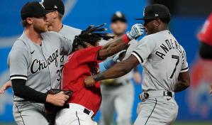 Video | Anderson y Ramírez se enfrentan a golpes; Medias Blancas vencen a Guardianes