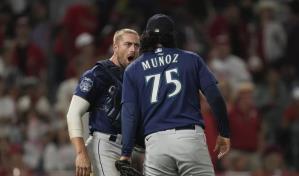 Kirby y Rodríguez guían a Marineros a 4to triunfo seguido ante Angelinos