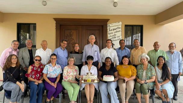 Ateneo Insular: 33 años esculpiendo la palabra