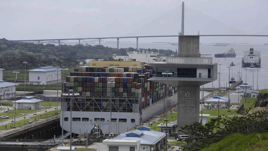 Ingresos del Canal de Panamá caerán en 200 millones de dólares por la sequía