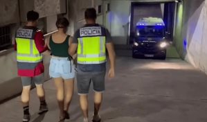 Video muestra el apresamiento en Espa&ntilde;a de Francelys Furcal, pr&oacute;fuga por matar a ciudadano chino