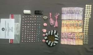 Autoridades decomisan drogas en allanamientos en La Romana