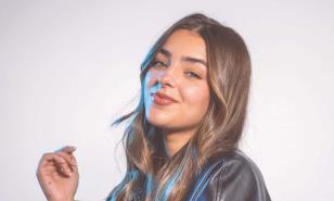 Adriana Torrón: Me veo viajando por el mundo, inspirando con mi música”