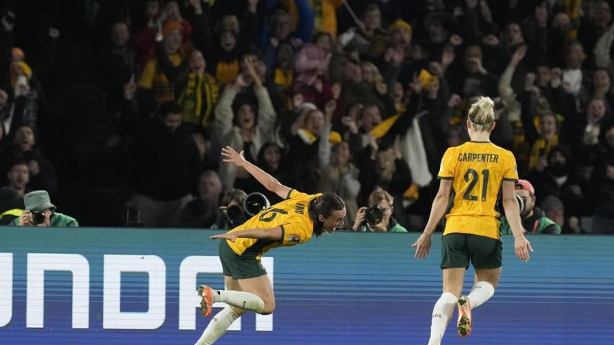 Australia doblega 2-0 a Dinamarca y accede a cuartos del Mundial femenino