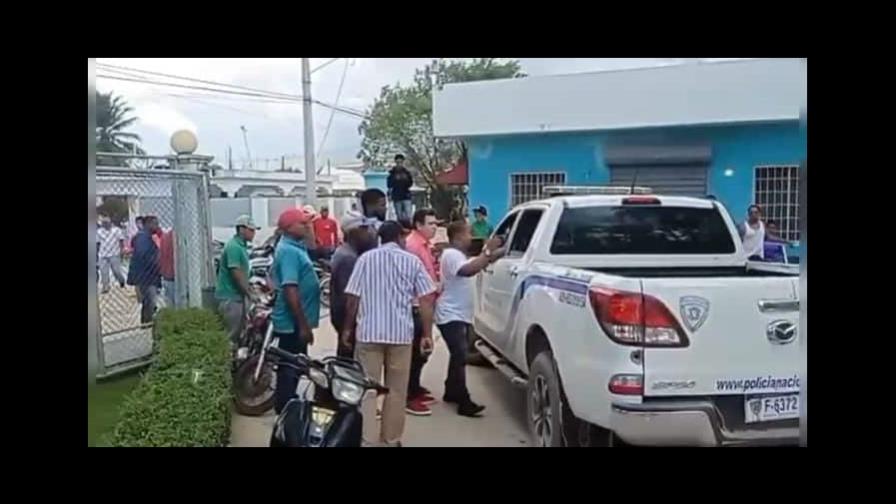 Policías matan uno y hieren otro que despojaron de vehículo a director distrital en Duarte