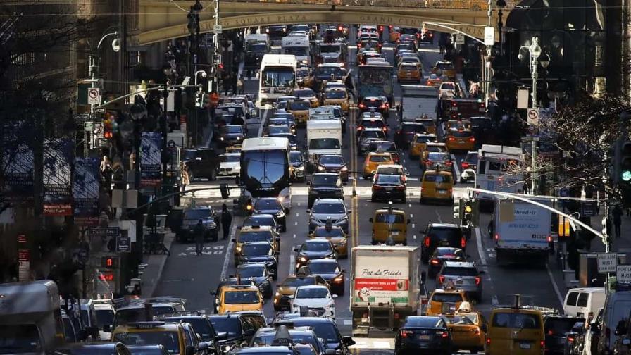 Nueva York busca ser pionera en gravar la circulación vehicular en EE.UU.