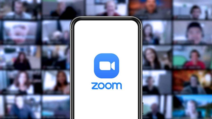 Zoom, envuelta en la polémica por el uso de datos para entrenar su inteligencia artificial
