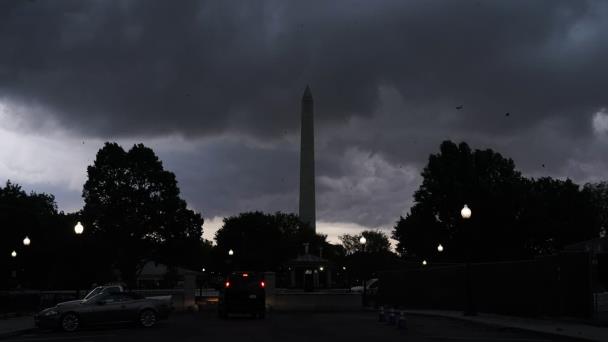 Noreste de EEUU se prepara para tormenta nocturna; prevén inundaciones y apagones