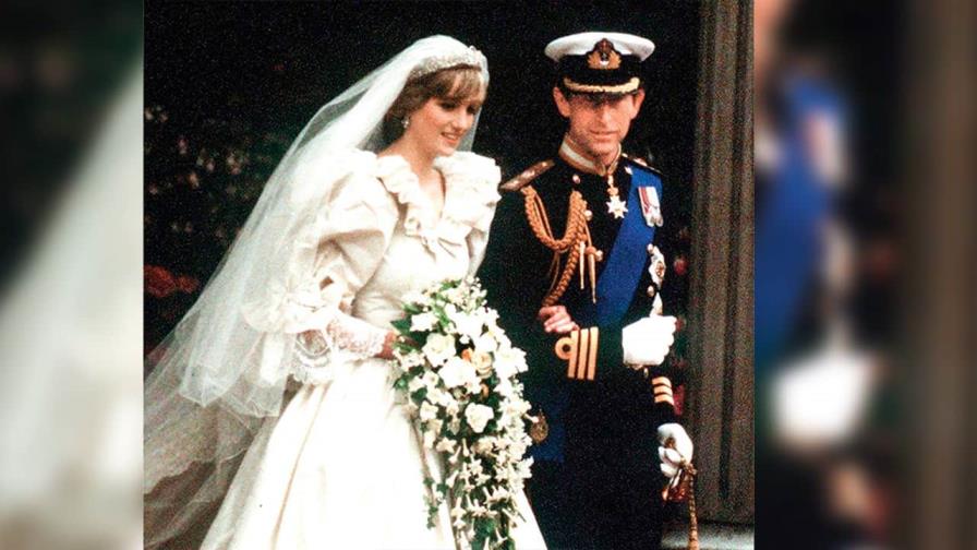 Más de 40 años después, revelan que Diana de Gales tuvo un segundo vestido de novia que nunca vio la luz