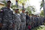 Uniforme de los policías será azul y su lema será “Proteger y Servir” en vez de Ley y Orden Uniforme de los policías será azul y su lema será “Proteger y Servir” en vez de Ley y Orden