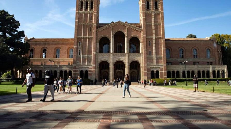 Los latinos son el mayor grupo de estudiantes nuevos en la Universidad de California