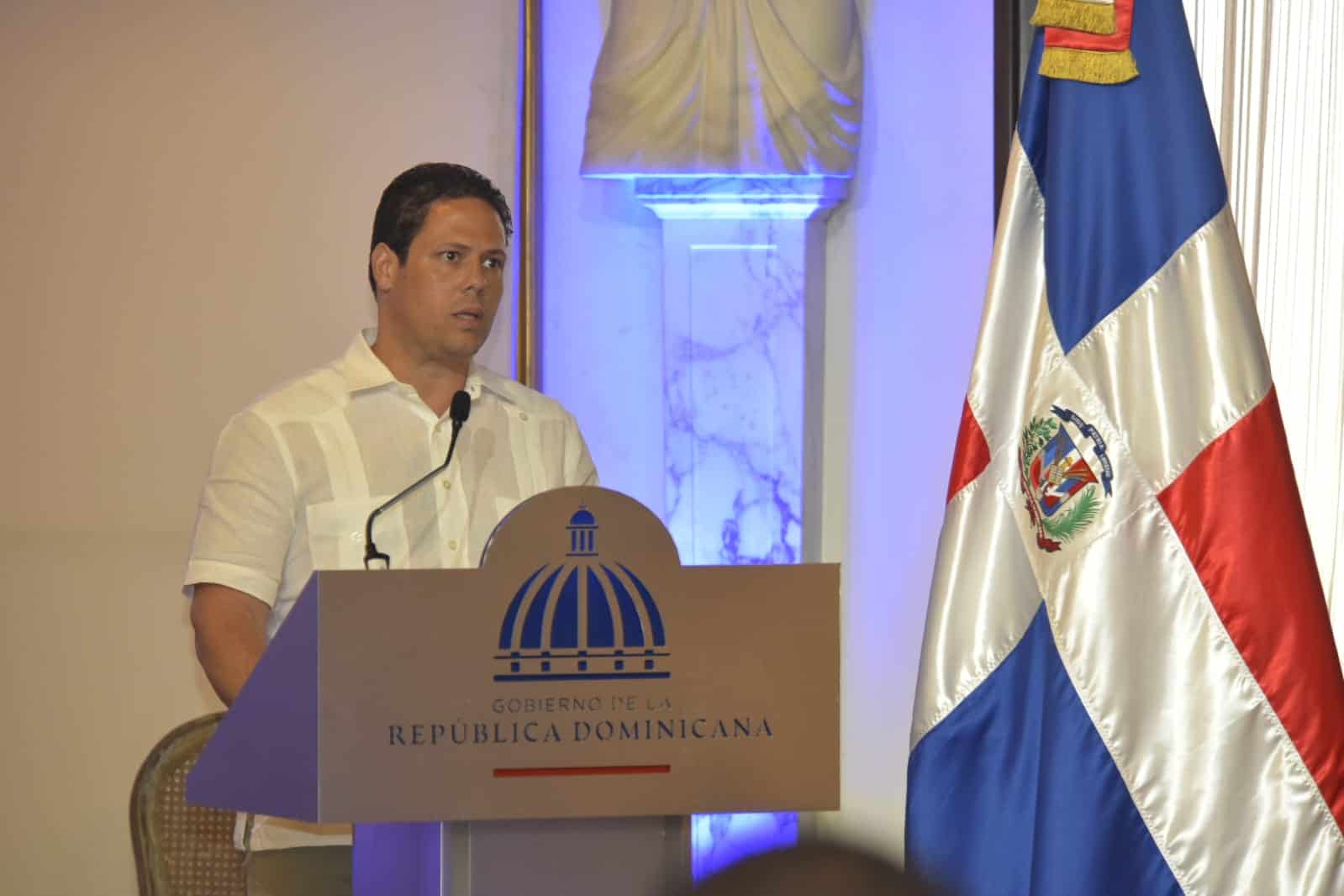 Carlos Bonilla, ministro de la Vivienda