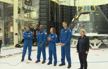 NASA puede retrasar aterrizaje tripulado en la Luna más allá de Artemis 3