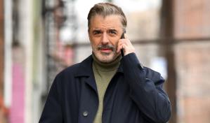 Chris Noth admite infidelidad pero niega acusaciones de abuso sexual
