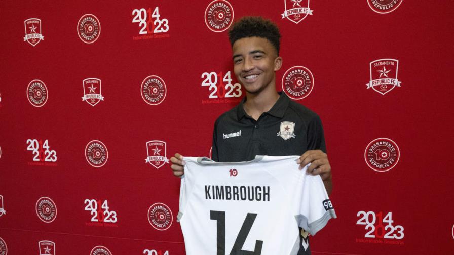 Da’vian Kimbrough, de 13 años, el futbolista profesional más joven en Estados Unidos