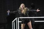 Taylor Swift anuncia “1989 (Taylor’s Version)” en su gira Eras en Los Ángeles Taylor Swift anuncia “1989 (Taylor’s Version)” en su gira Eras en Los Ángeles