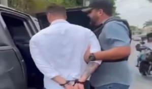 Video | Detienen hombre que agredió agente de la Digesett