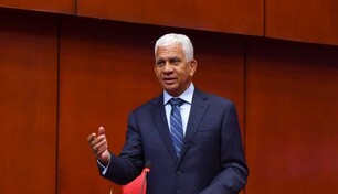Presidente del Senado ve consenso para aprobar plan fiscal y asegura no golpear&aacute; a los m&aacute;s pobres