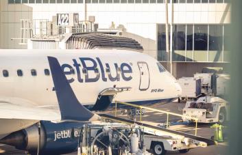 Casi la mitad de los vuelos desde República Dominicana hacia EE.UU. son operados por JetBlue