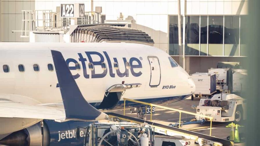 JetBlue presenta vuelo sin escala de Nueva York a isla caribeña de San Cristóbal y Nieves