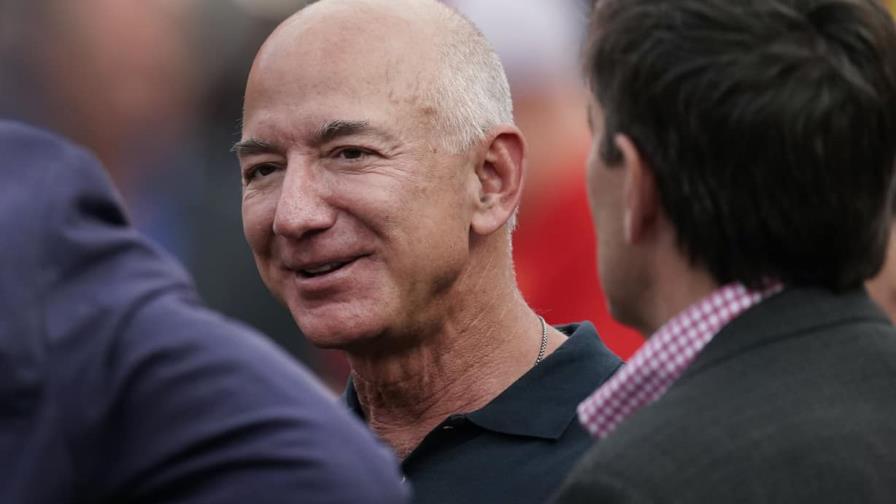 Jeff Bezos compra una mansión de 68 millones de dólares en una exclusiva isla en Miami