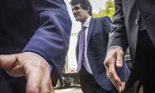 Un juez envía a prisión al fundador de FTX por manipulación de testigos