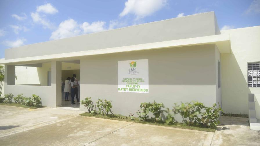 Inauguran cárcel provisional para reducir hacinamiento en Santo Domingo Oeste