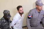 Trasladan a la Fiscalía a conductor que golpeó agente de la Digesett Trasladan a la Fiscalía a conductor que golpeó agente de la Digesett