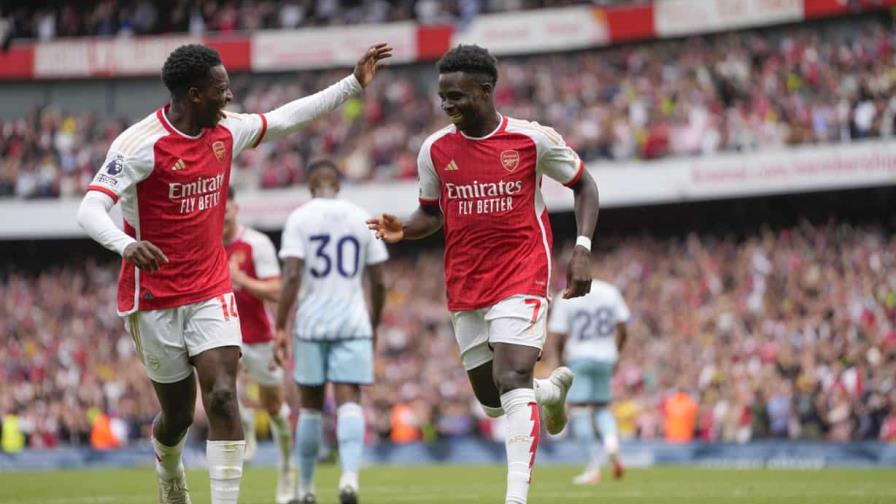 Arsenal inicia la temporada con victoria por 2-1 ante Nottingham Forest