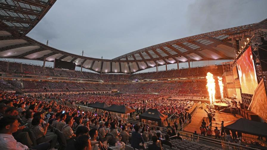 Corea del Sur organiza concierto de K-Pop para Scouts de campamento mundial afectado por tormenta