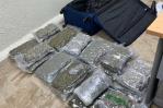 Mujer abandona maleta con 27 paquetes de marihuana en aeropuerto de Punta Cana