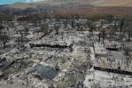 Devastador incendio forestal en Hawái deja 80 muertos y levanta críticas
