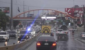 COE eleva a 11 las provincias en alerta verde por incidencia de vaguada y onda tropical