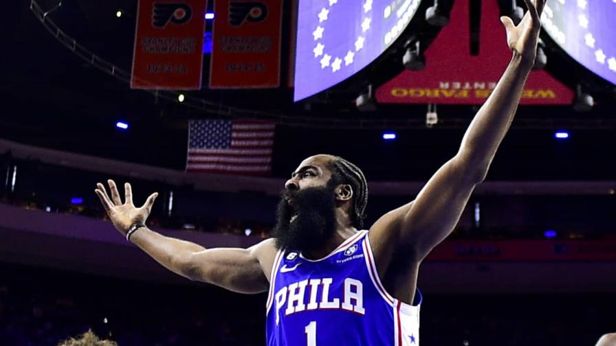 James Harden tilda de mentiroso al presidente de los 76ers