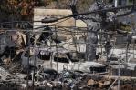 Hawái llora a los muertos en los graves incendios mientras las autoridades advierten de más víctimas Hawái llora a los muertos en los graves incendios mientras las autoridades advierten de más víctimas