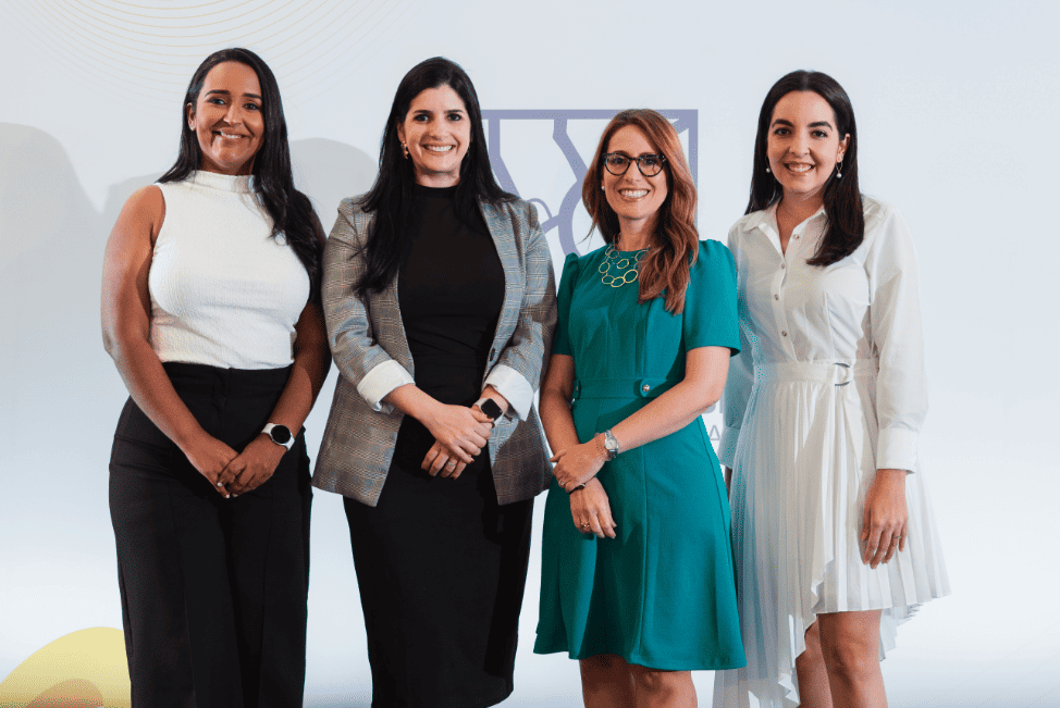 Carolina Matos, Laura Haché, María Elena Corripio e Ivanna Read.