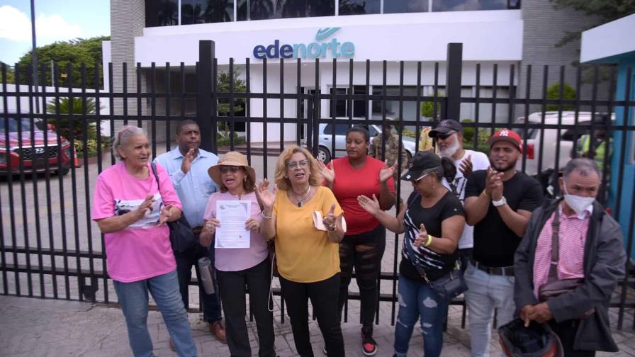 Grupos populares ocupan gobernación en Duarte durante jornada de movilizaciones en el Cibao