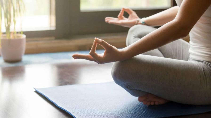Yoga en casa: ejercicios para el cuerpo y la mente