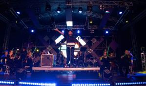 La Orquesta Metropolitana de Santiago hace bailar en el Summer Food Fest