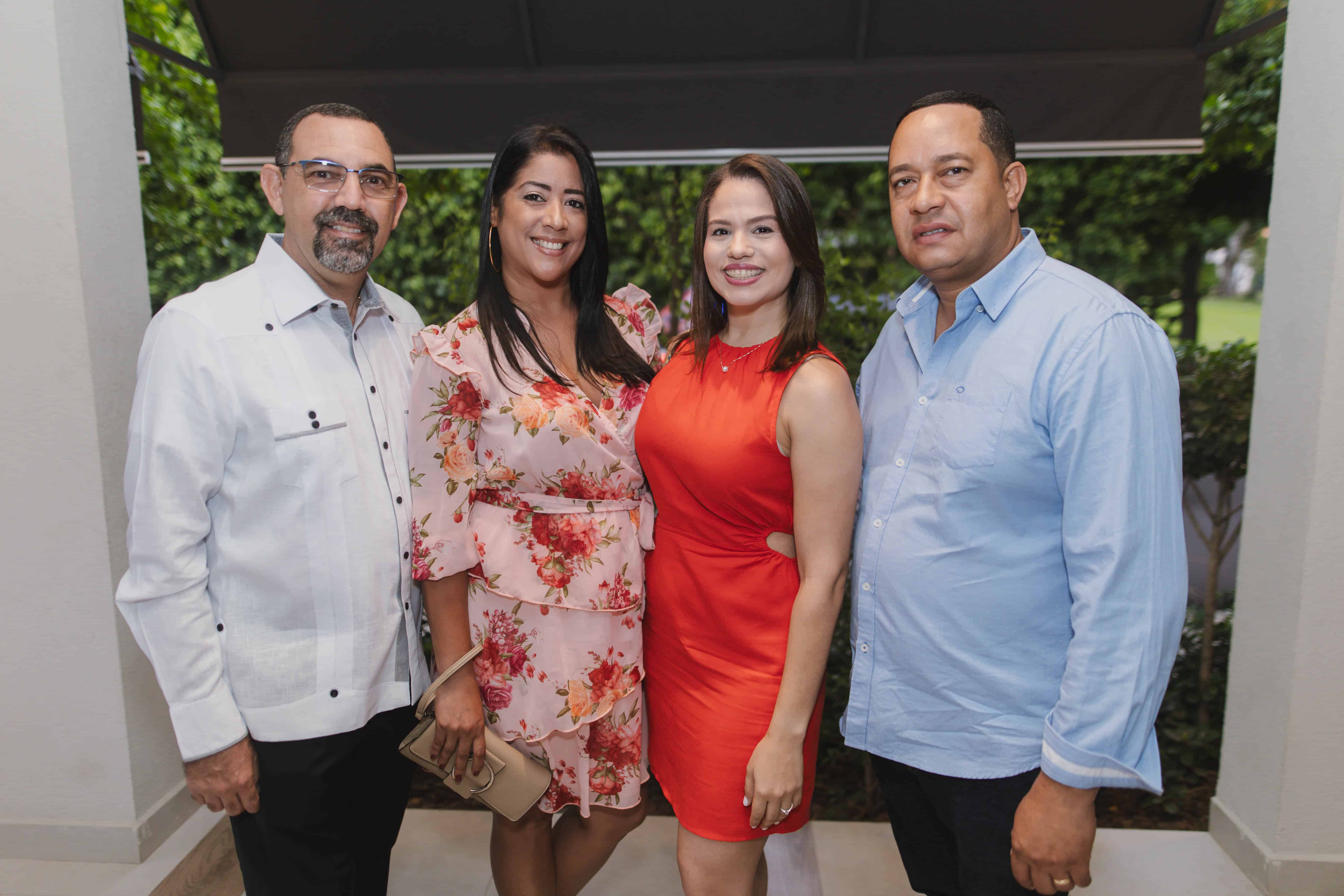 José Pichardo, Elizabeth Fernández, Cynthia Estévez y Nelson García.