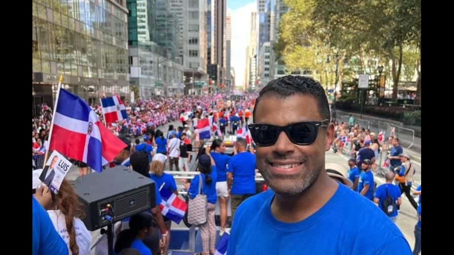 Cristian Allexis estuvo “Dominicanísimo” en la Parada Dominicana de New York