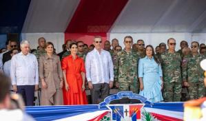 Abinader encabezar&aacute; en Santiago desfile por el 160 aniversario de la gesta Restauradora