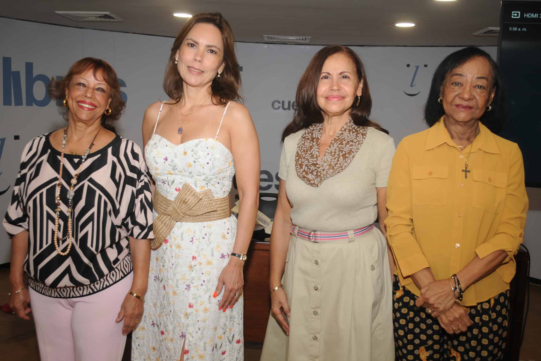 Rafaela Sencion, Antonella Minervino,  Yahnna Pla y Carmen Leyda Mora.