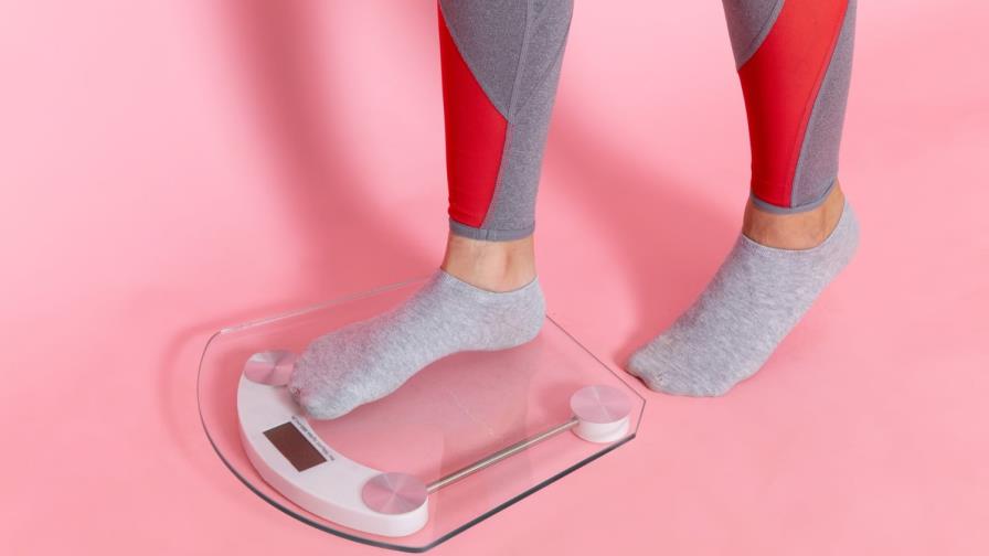 Cómo mantener un peso saludable con hábitos sostenibles