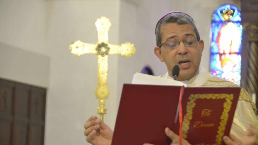 Obispo dedica un minuto de oración y silencio a víctimas de explosión en San Cristóbal