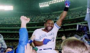 #TBT Deportivo: El histórico cuadrangular de Joe Carter ante La Cosa Loca