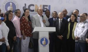 Ramón Alburquerque inscribe precandidatura presidencial en el PRM