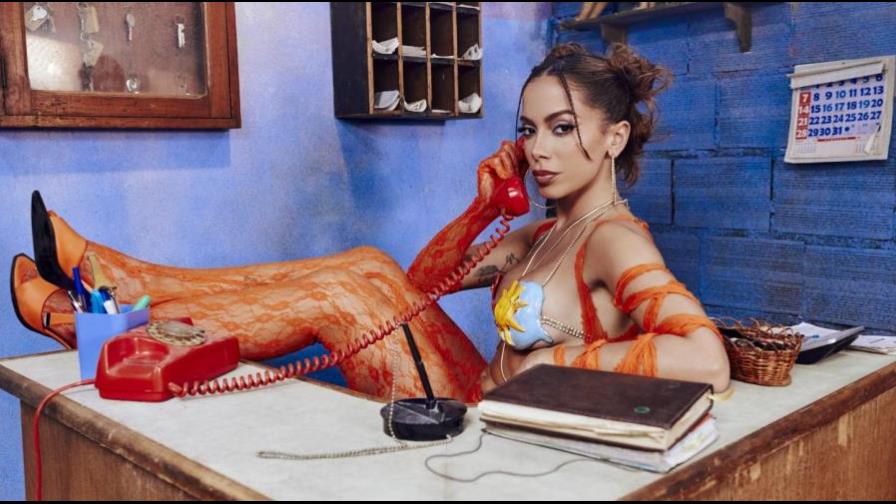 Anitta estrena dos nuevas canciones trilingües sobre amor y sexo en las favelas