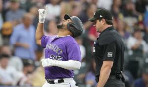 Rockies conectan 3 jonrones y vapulean a Medias Blancas